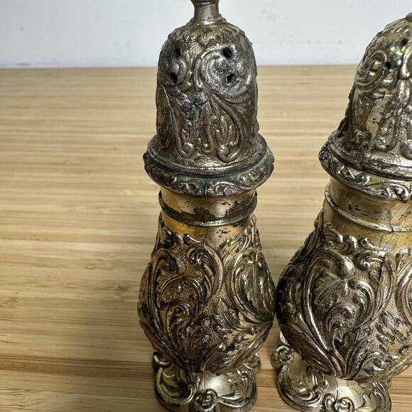 Vintage Silver Plate Rococo Repousse Salt Pepper Shakers Pair Ornate Baroque - Picture 9 of 12